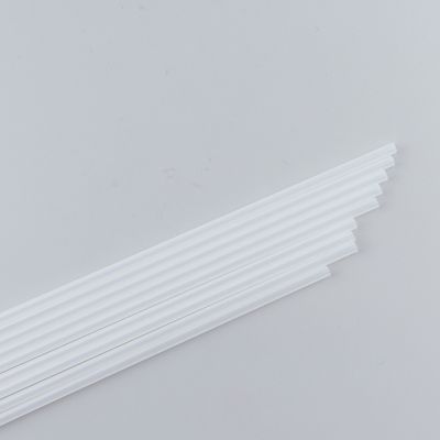 Tubos de PE de longitud y grosor de 0,65-0,8 mm personalizados para tratamientos de cuidado de la piel sensibles